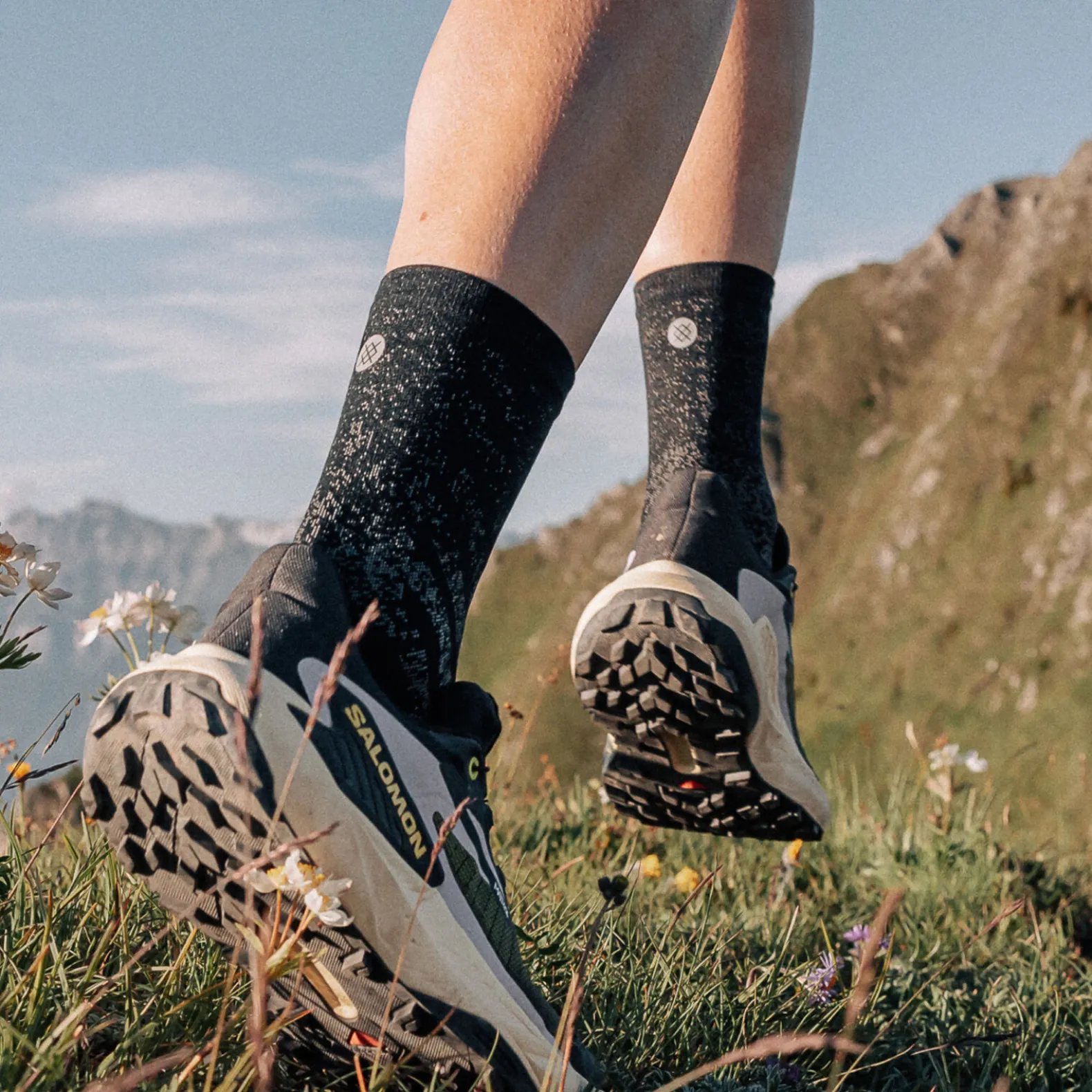 Medium Performance Crew Socks